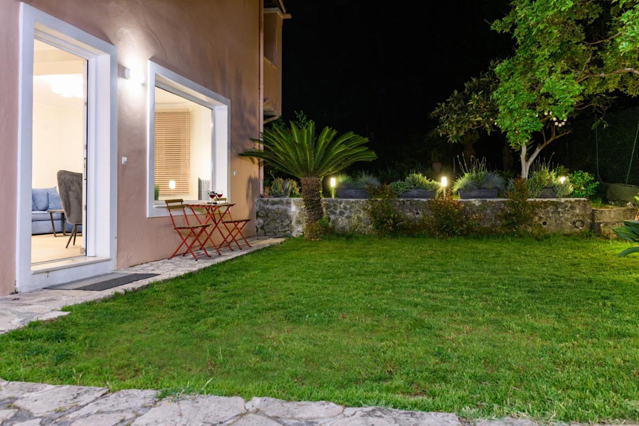 Apartamento Antho'S Kanálion Exterior foto